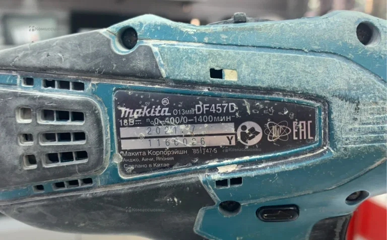 дрель шуруповёрт Makita DF457D