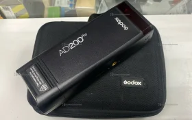 Фотовспышка Godox ad 200 pro