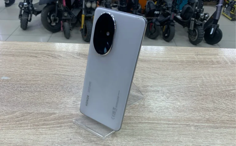 Honor 200 Pro 12/512 ГБ