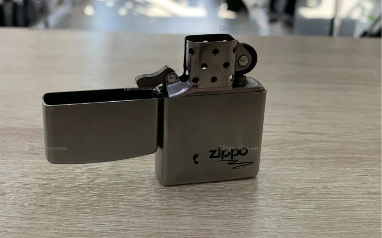 Зажигалка Zippo
