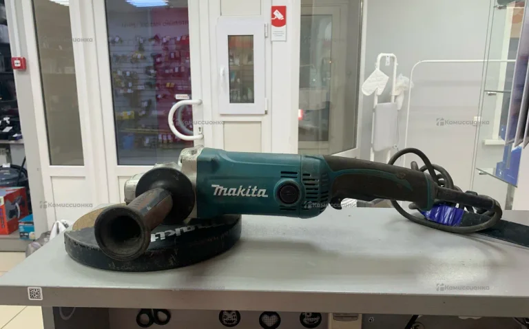 УШМ Makita GA 9050