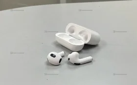 Купить Наушники AirPods 2 (replica) б/у , в Красноярск Цена:790рублей