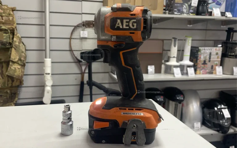 Аккумуляторный гайковерт AEG BSS18S12BL