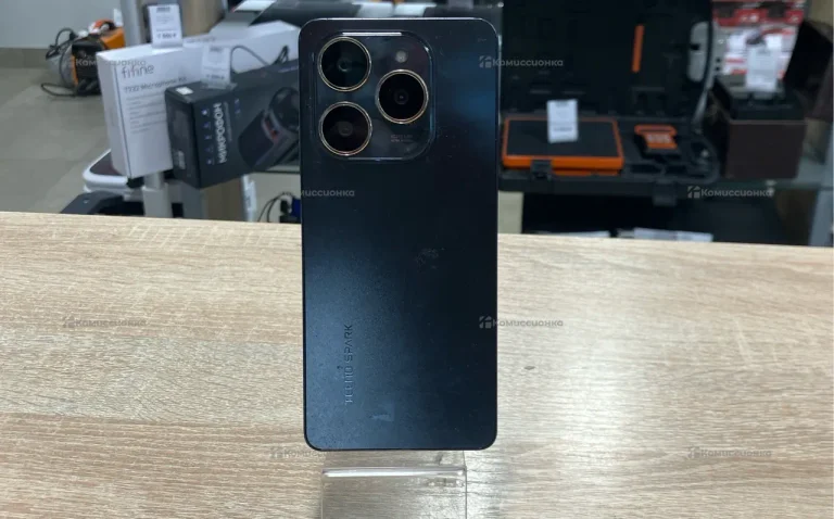 Tecno SPARK 20 Pro 8/256Gb