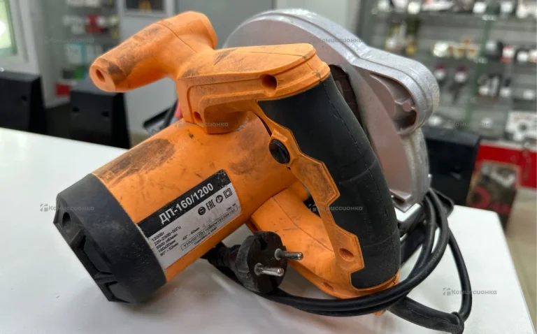 Дисковая пила ВИХРЬ ДП-160/1200