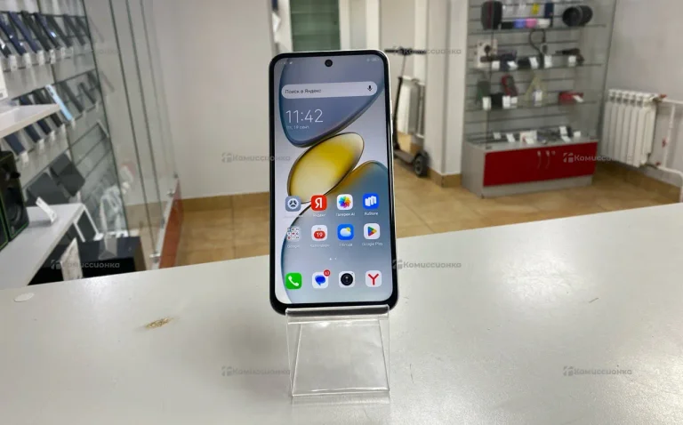 Tecno Spark Go 1 3/64 ГБ