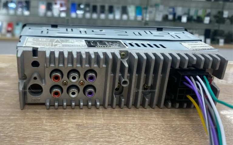 Автомагнитола Skylor RS-630DSP