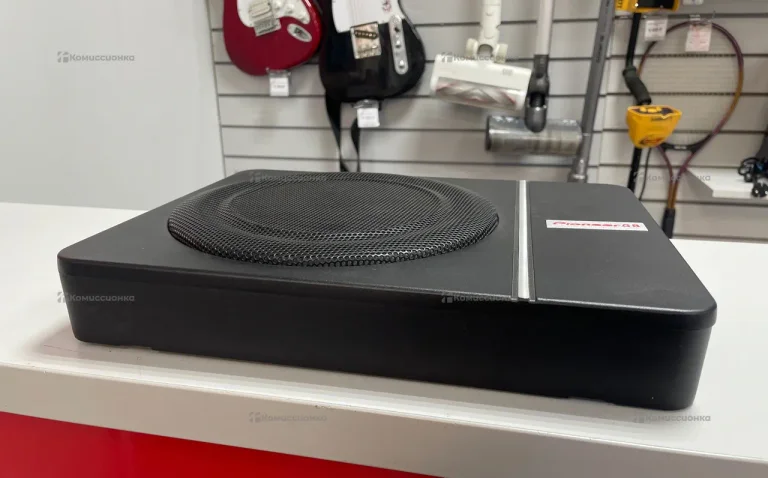 Сабвуфер  активный Pioneer под сиденье