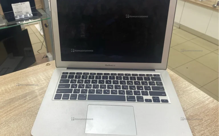 Ноутбук  MacBook Air 13( 2010)