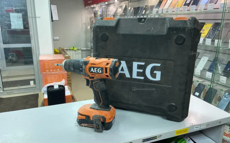 Аккумуляторный шуруповерт AEG BS18G4