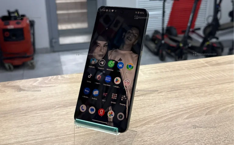 Realme C67 8/256Gb