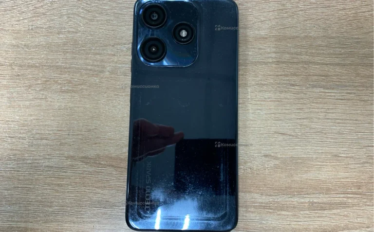 Tecno Spark 10C 4/64 ГБ