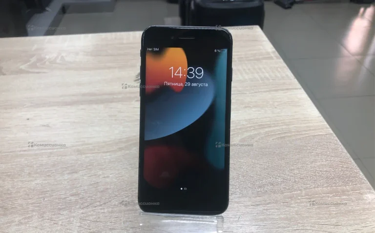Apple iPhone 7 32 ГБ.