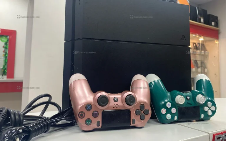 Приставка Sony PlayStation 4 Fat 500 GB