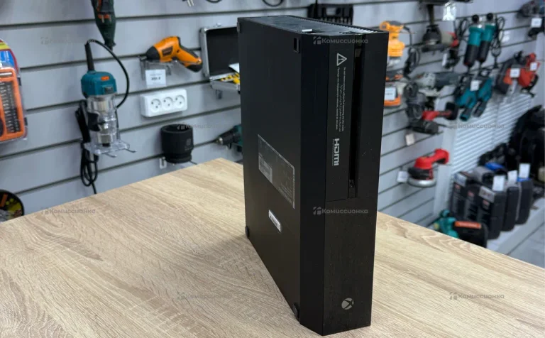 Приставка Xbox one 512