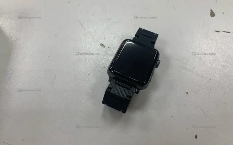 Часы Apple Watch Series 3