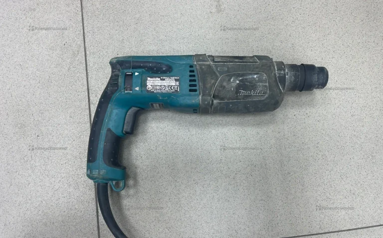 Перфоратор makita HR2470