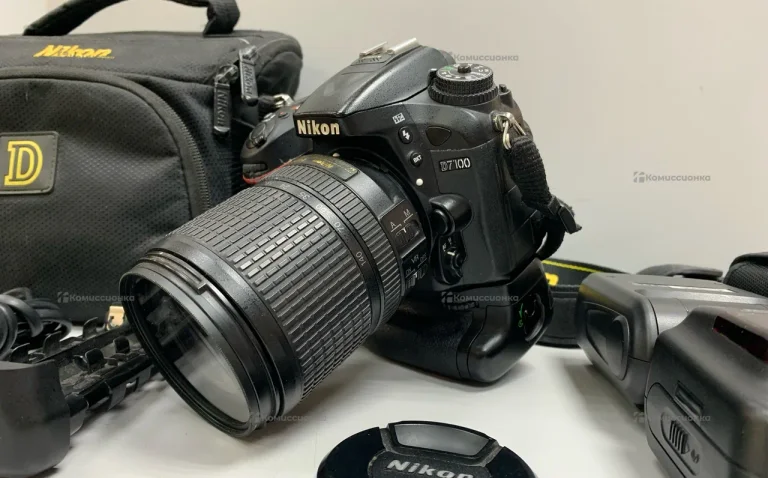 Фотоаппарат Nikon D7100 + Вспышка