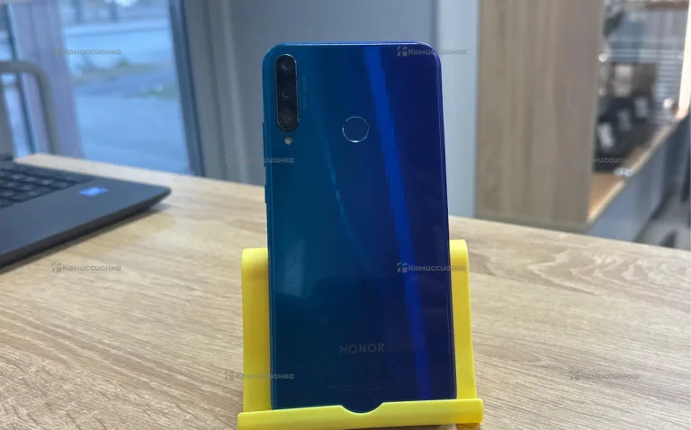 Honor 9C 4/64 ГБ