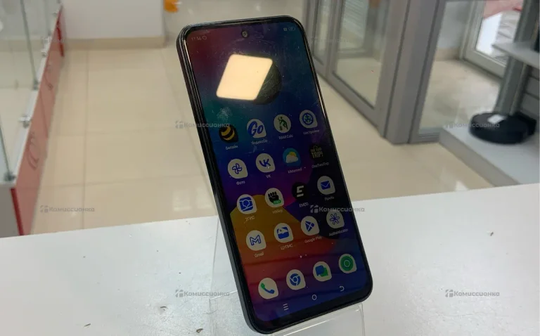 Tecno spark 30c 4/128