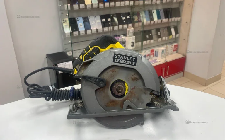 Дисковая пила STANLEY SC16