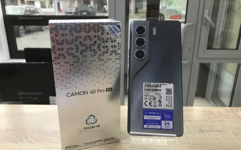 Tecno CAMON 40 Pro 5G 8/256 Гб