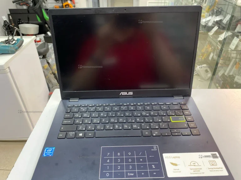 Ноутбук  ASUS E410M