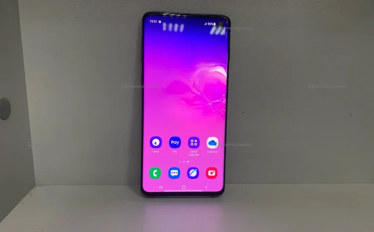Samsung Galaxy S10 8/128 ГБ