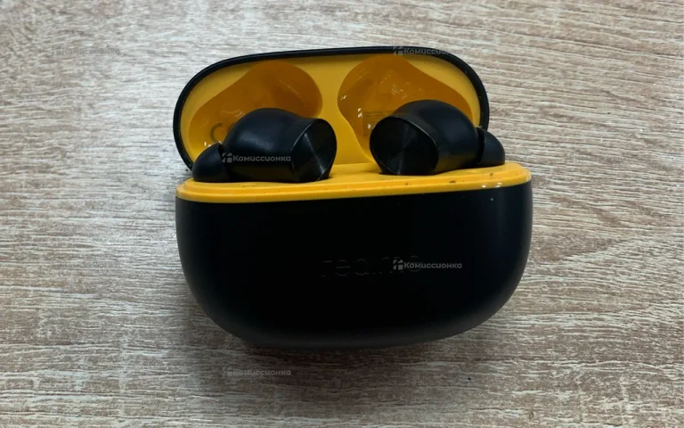 Наушники беспроводные Realme Buds T200 Lite