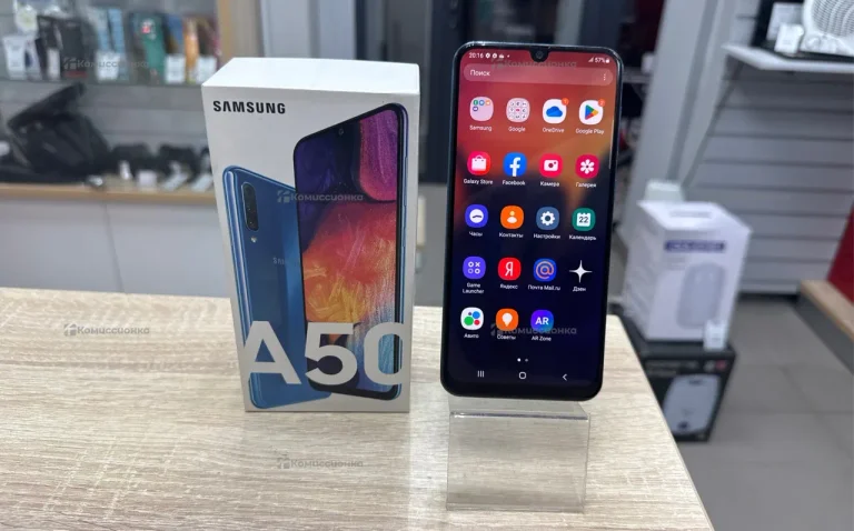 Samsung Galaxy A50 4/64 ГБ