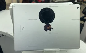 Купить Планшет Apple iPad 9-gen 64Gb б/у , в Москва и область Цена:13900рублей