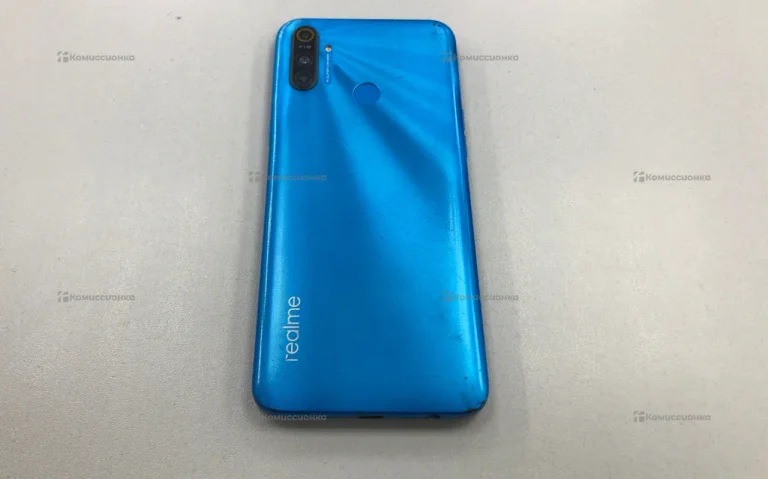 Realme C3 3/64 ГБ