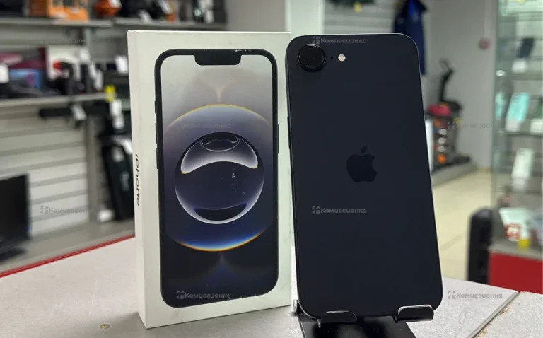 Apple iPhone 16e 8/128 ГБ