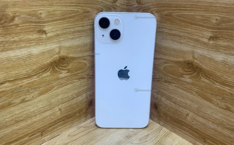 Apple iPhone 13 4/128 ГБ