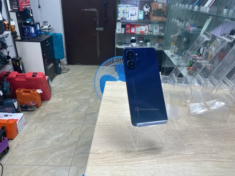 Realme 10 8/128 ГБ