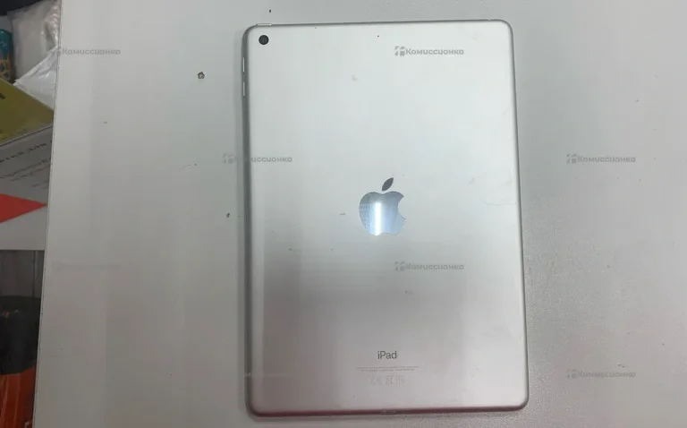 Планшет Apple iPad 6 gen 32GB
