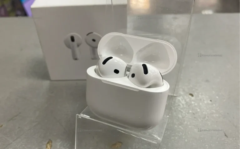 Наушники Apple AirPods 4