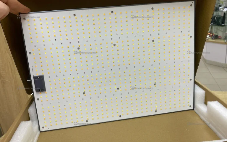 Светильник для растений  Wanderwells