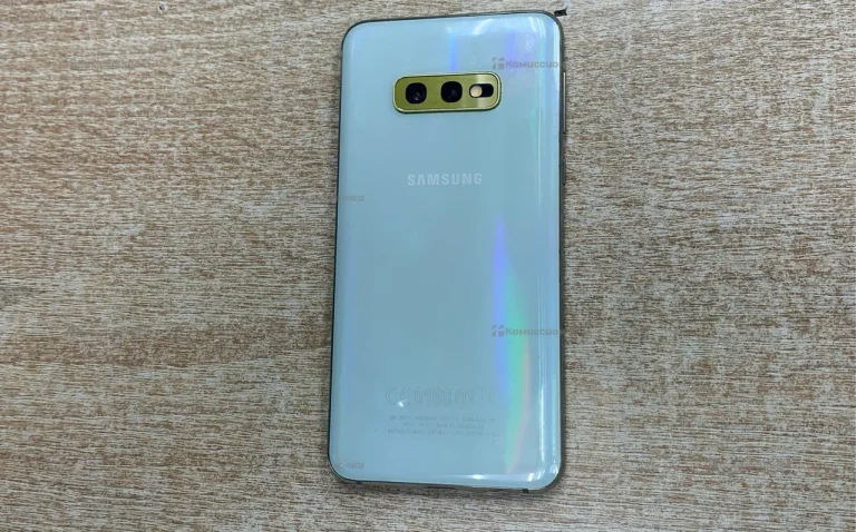 Samsung Galaxy s10e 8/128Gb