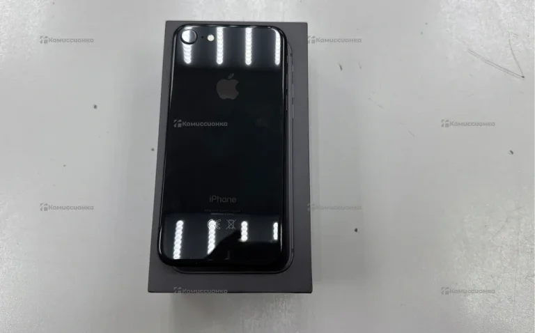 Apple iPhone 8 2/64 ГБ