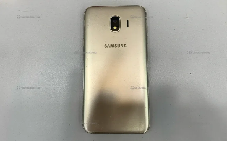 Samsung Galaxy J7 (2018) 2/16 ГБ