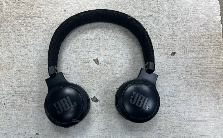 Наушники  JBL T520BT