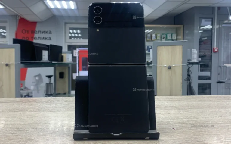 Samsung Galaxy Z Flip 4 8/256