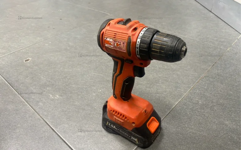 шуроповерт бда18