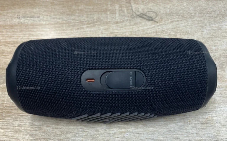 Колонка  Jbl charge 5