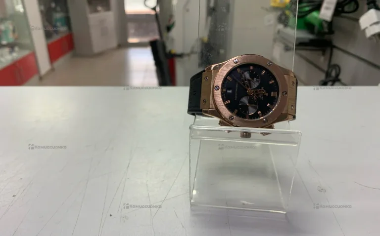 Часы Hublot