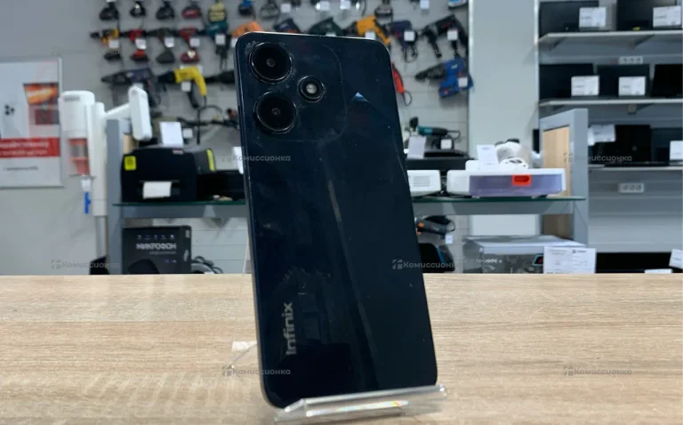 Infinix Hot 30i 4/64 ГБ
