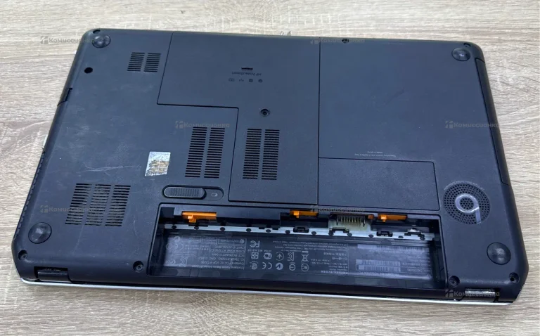 Ноутбук  hp m6-1271er