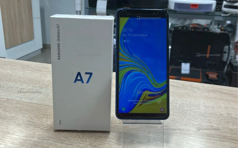 Samsung Galaxy A7 2018 4/64Gb