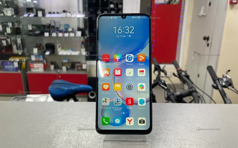 Huawei Nova Y70 4/128 ГБ